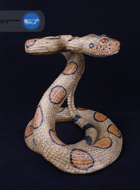 个性树脂仿真响尾蛇摆件