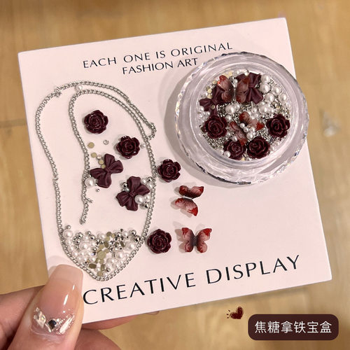 小红书美甲酒红色山茶花材料包2023爆款蝴蝶混搭链条珍珠指甲配饰 - 图3