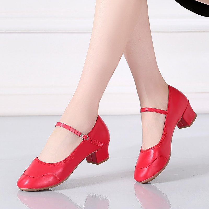 广场舞鞋女士夏季新款软底中跟四季跳舞鞋红色透气演出交谊舞蹈鞋,淘宝优惠券,粉丝福利购,淘宝优惠卷