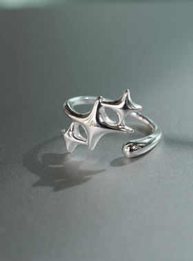 明亮的星。通体S925纯银简约镂空四芒星设计戒指环开口可调时髦