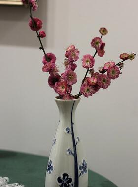 日本作山青花手绘梅花陶瓷小花瓶