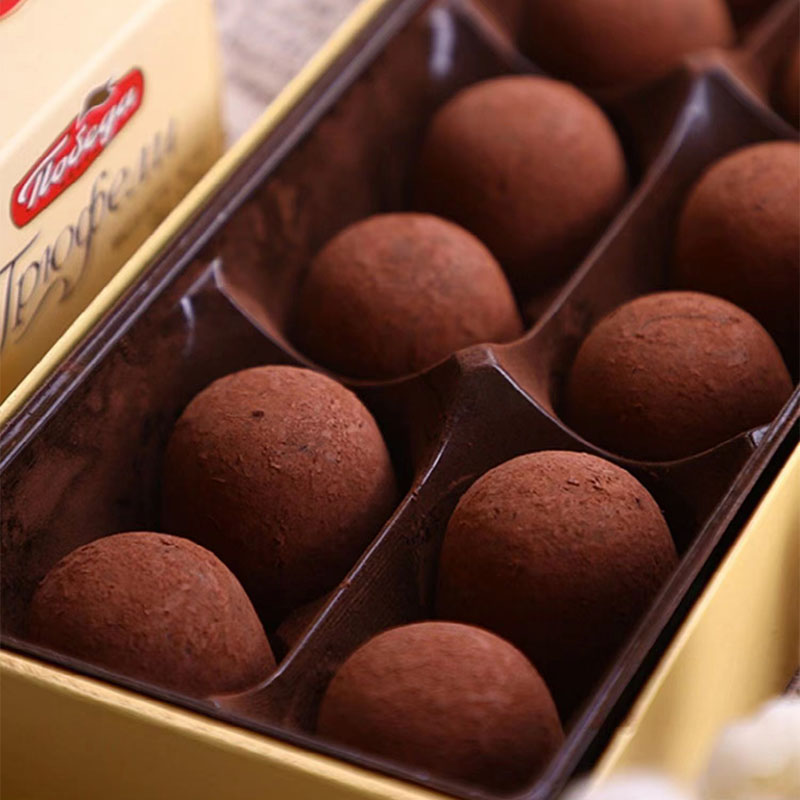 俄罗斯进口松露巧克力球纯可可脂礼盒装胜利牌休闲零食糖果180g