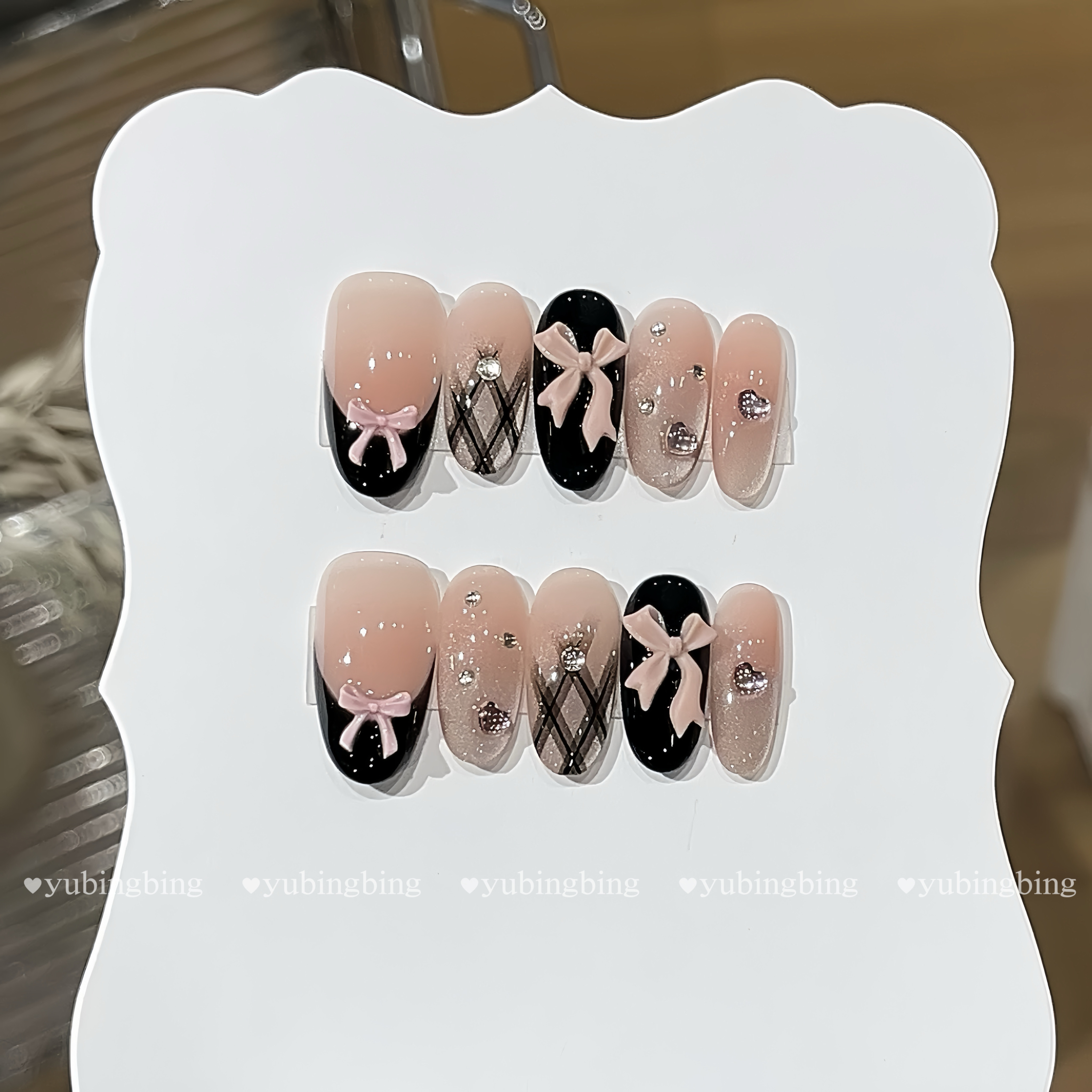 【公主格纹】黑色法式蝴蝶结贴钻渐变猫眼美甲中长款纯手工穿戴甲,淘宝优惠券,粉丝福利购,淘宝优惠卷
