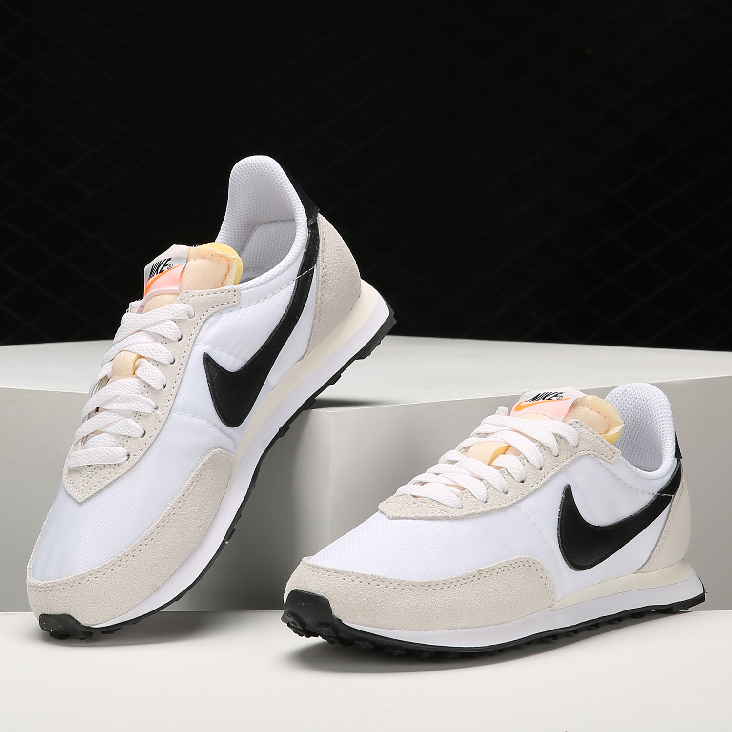 Nike/耐克正品 Waffle Trainer 2 男女运动休闲鞋 DA8291-100 - 图2