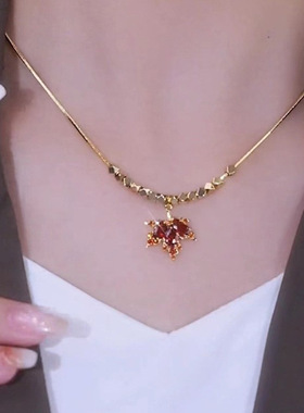 抖音同款气质微镶锆石枫叶项链女设计感钛钢不褪色气质时尚锁骨链