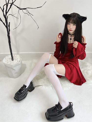 AY To films 辣妹黑丝御姐甜妹白丝植绒薄款 - 图1
