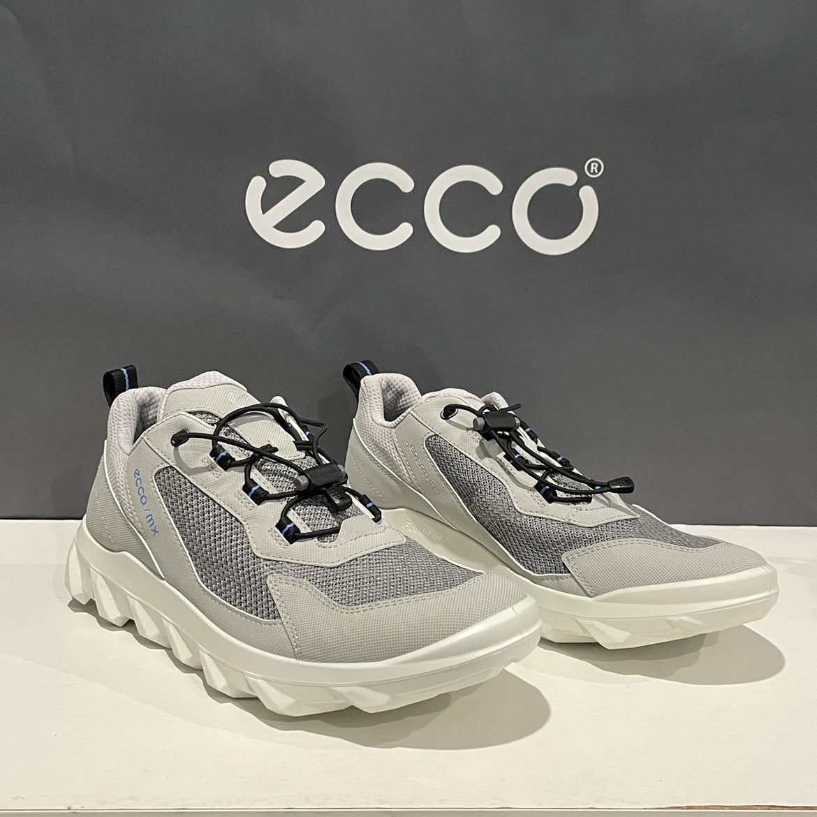 ECCO爱步男鞋新款运动鞋系带休闲鞋820264驱动-图3