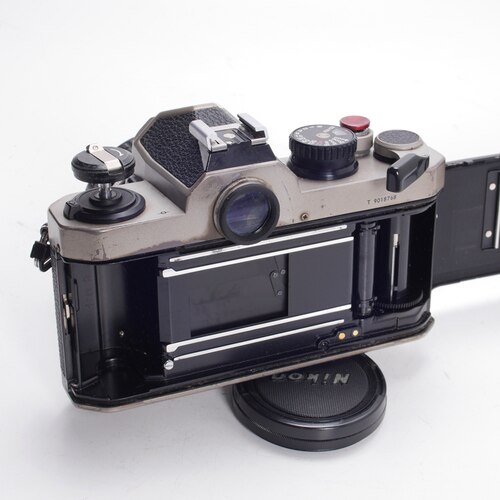 尼康NIKON FM2/T 钛金属机身+AI 50/1.4高端胶片单反相机 套机 - 图2