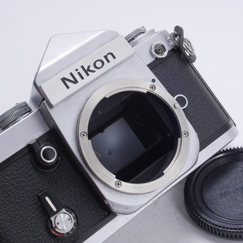 尼康NIKON F2 DE1尖顶 全机械胶片单反相机 带皮套 98-99新收藏品 - 图3