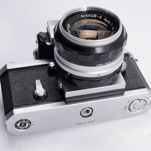 NIKON 尼康大F 50/1.4全机械胶片单反相机银黑色 97新F的起点摄影 - 图1