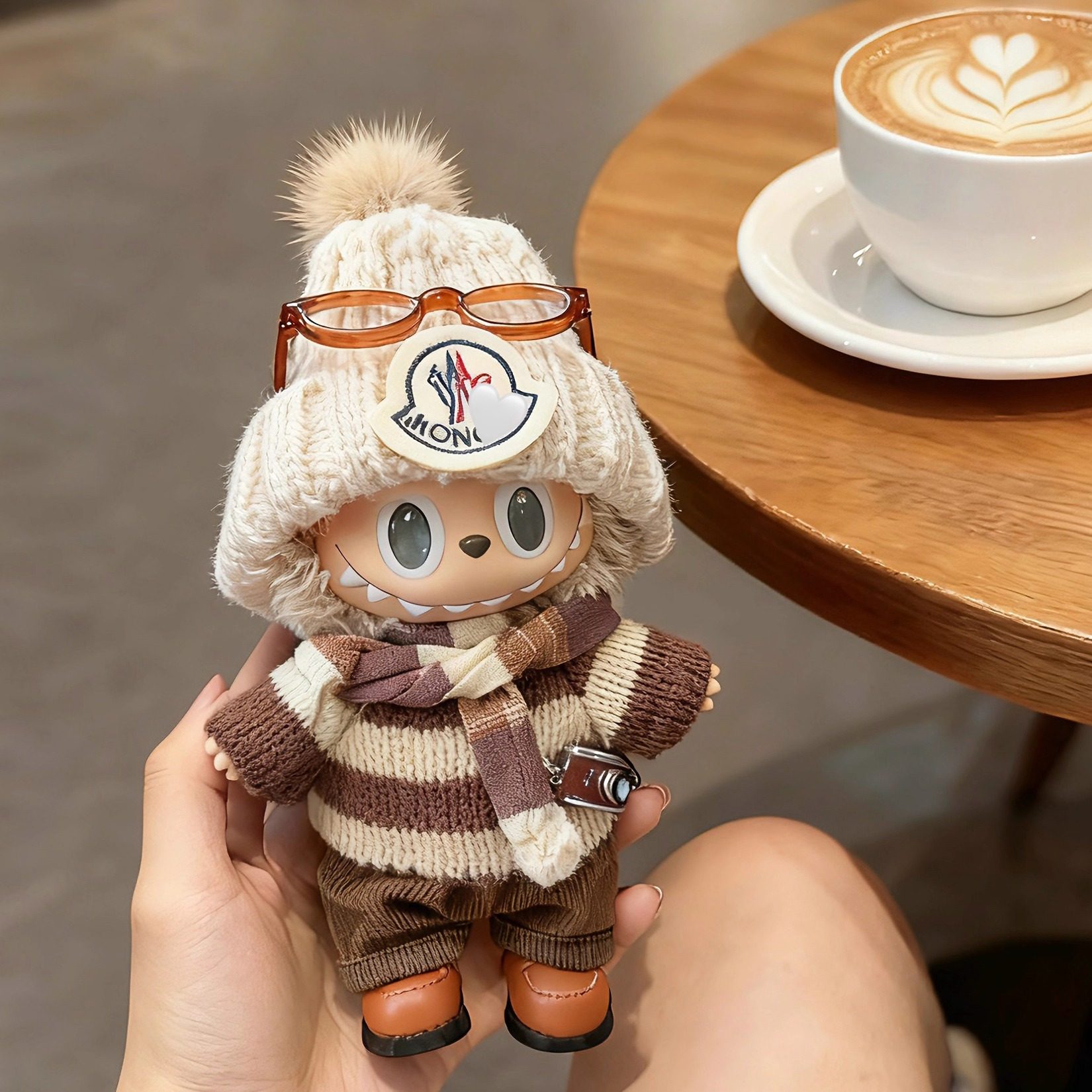 哭娃crybaby娃衣棕色毛线娃衣拉布布一二三代17cm套装labubu衣服,淘宝优惠券,粉丝福利购,淘宝优惠卷