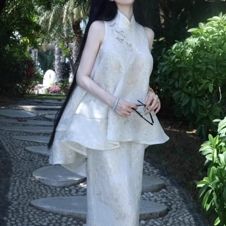 新中式国风穿搭一整套轻奢高级感小香风白色上衣半身裙套装女夏季,淘宝优惠券,粉丝福利购,淘宝优惠卷