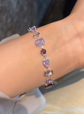 爆闪绿色锆石手链女小清新高颜值轻奢手串女款毕业生日闺蜜礼物