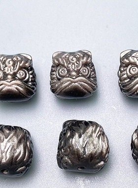 天然银曜石黑曜石醒狮上下通孔立体狮头复古风银耀石雕刻隔珠配饰