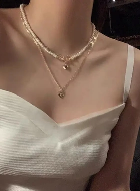 三层叠戴珍珠爱心项链女夏日轻奢小众设计感锁骨链复古ins脖颈链