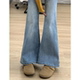 ລ້າງ jeans micro-flare ສີຟ້າອ່ອນ petite