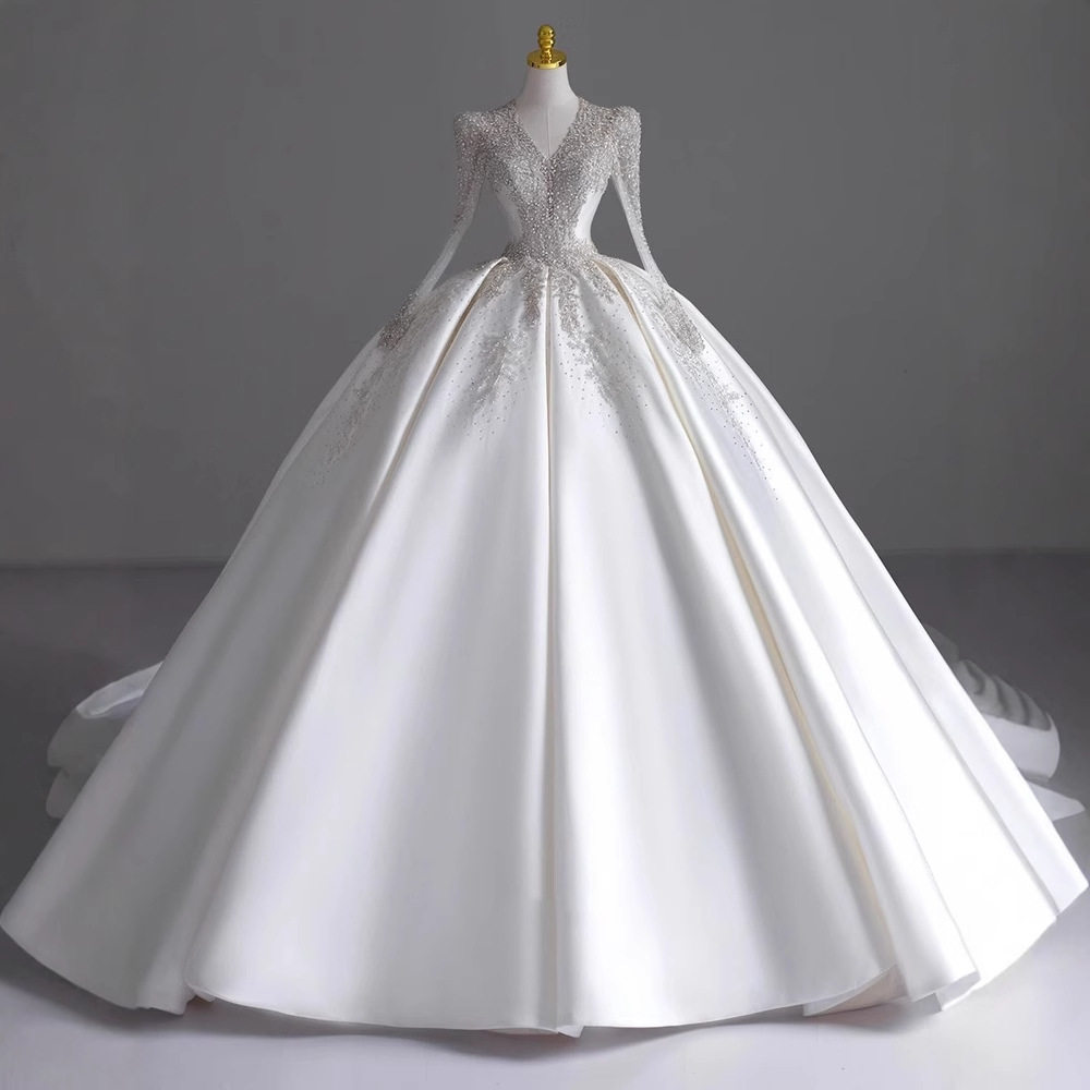 长袖冬季缎面婚纱新娘2025新款主纱高级质感法式复古重工V领拖尾,淘宝优惠券,粉丝福利购,淘宝优惠卷