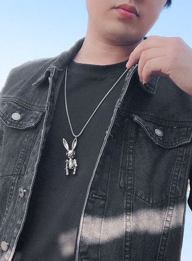 嘻哈潮酷链女大号兔子太空人项链