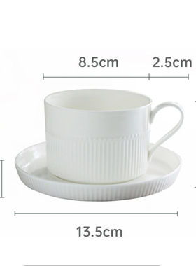 简约样板间飘窗组合摆件