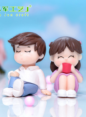 蛋糕烘焙装饰摆件亲嘴情侣520情人节婚庆公仔微景观迷你摆件