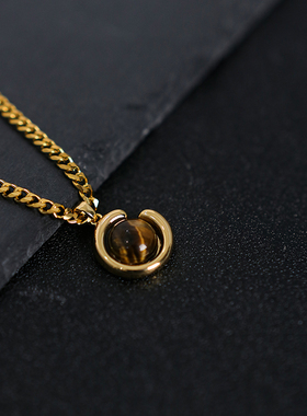 美式复古椭圆虎眼石吊坠金色古巴项链男生钛钢高级感轻奢百搭配饰