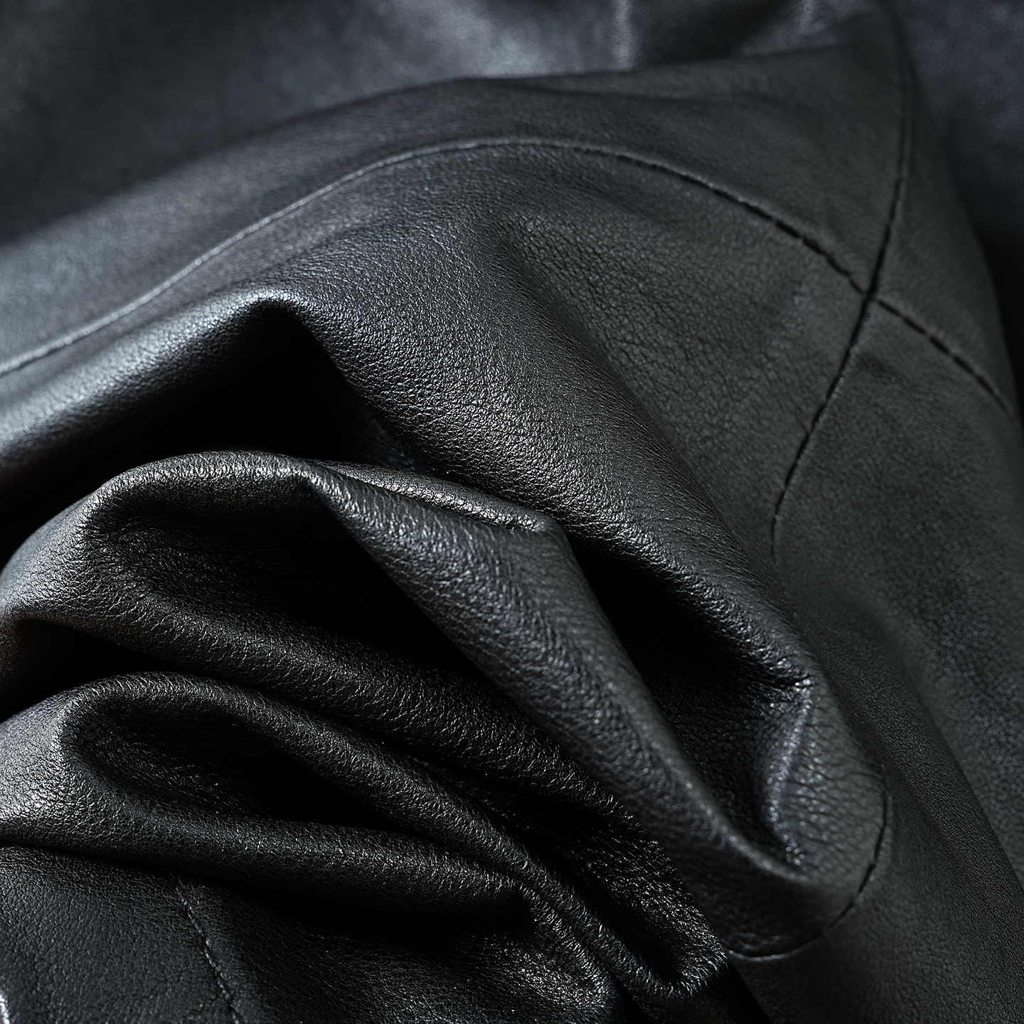 时髦洋气黑色植鞣羊皮皮裤女2025新款宽松显瘦百搭直筒八分阔腿裤,淘宝优惠券,粉丝福利购,淘宝优惠卷