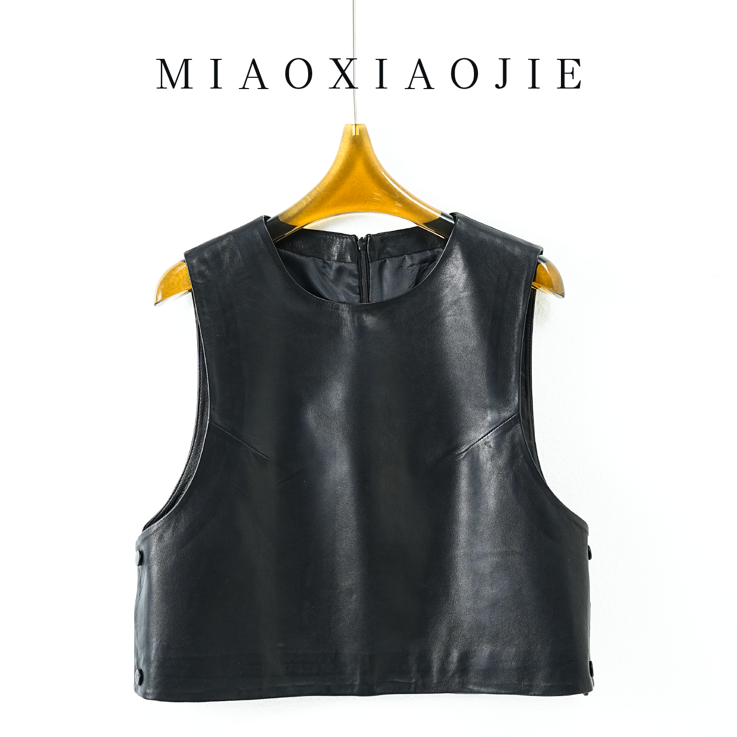 欧货高端羊皮真皮背心皮马夹女小个子短款皮坎肩2026春秋新款,淘宝优惠券,粉丝福利购,淘宝优惠卷