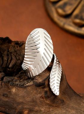 欧美风树叶交叉戒指女款