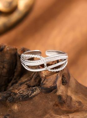 艾芙乐优雅磨砂感花朵开口戒s925