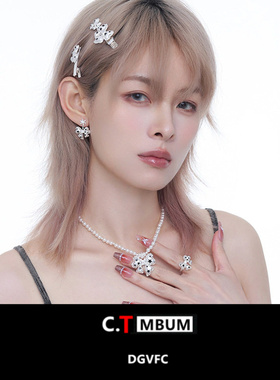 星印蝴蝶结珍珠项链女轻奢高级感