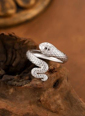 欧美风18K镀金蛇形钛钢戒指