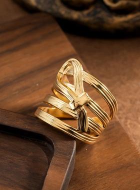 银色拉丝蝴蝶结开口戒指女款