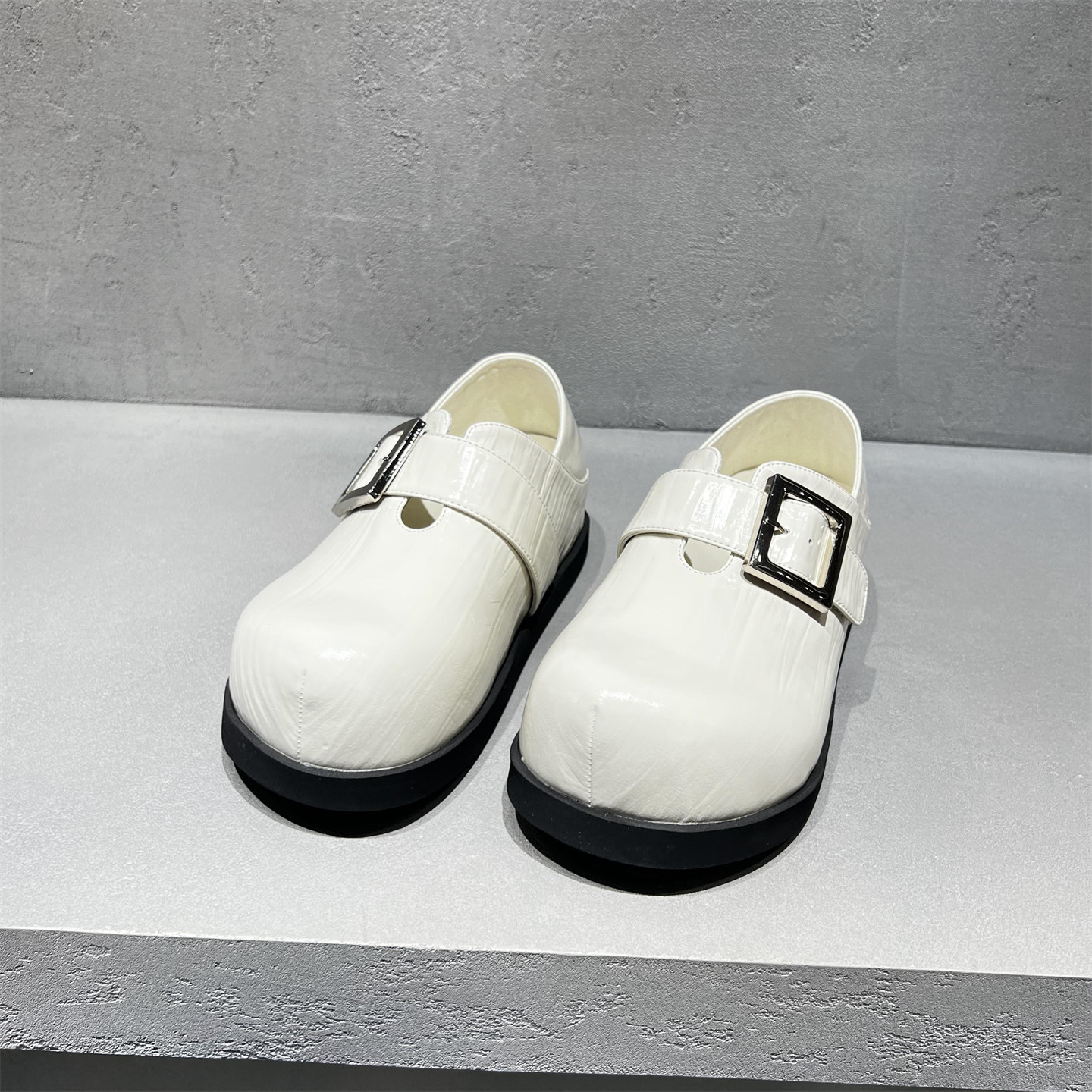 欧洲站女鞋2026春新款欧货真皮扣带厚底增高英伦风乐福鞋玛丽珍鞋,淘宝优惠券,粉丝福利购,淘宝优惠卷