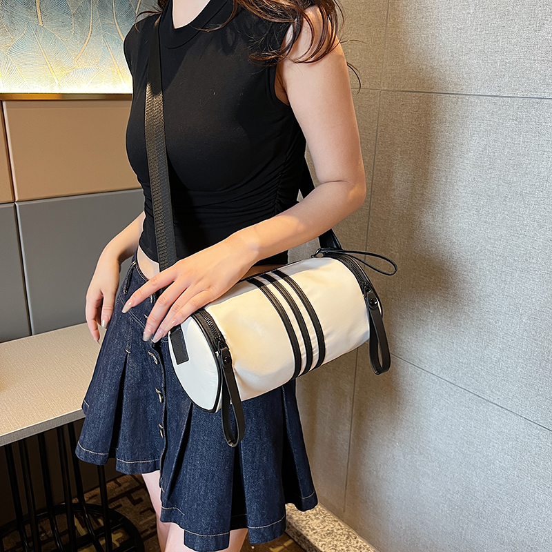 时尚ins超火圆筒包2025新款潮百搭尼龙布包包女包休闲单肩斜挎包,淘宝优惠券,粉丝福利购,淘宝优惠卷