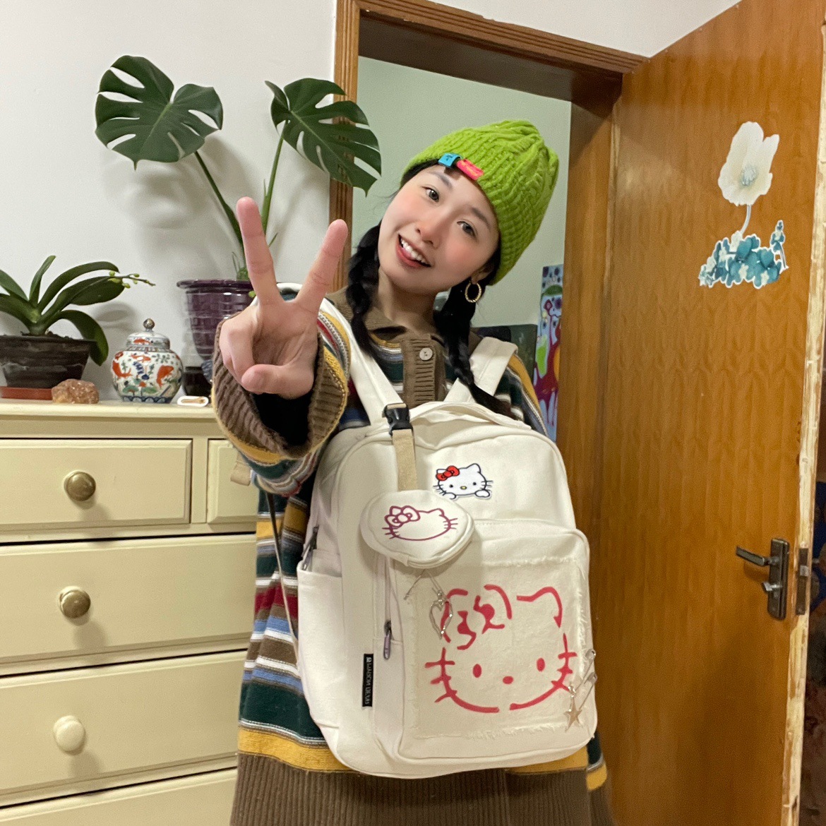 hellokitty双肩包凯蒂猫帆布包大容量初高中书包女小学生背包可爱 - 图2