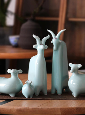 陶瓷羊生肖羊玄关办公室摆件桌面家居饰品客厅装饰办公桌工艺摆设