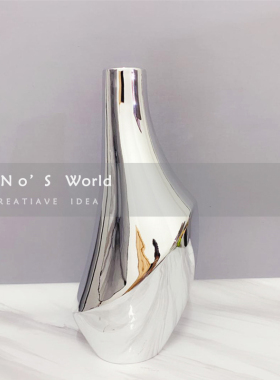 轻奢风组合会所卧室样板房摆件