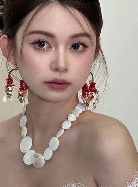 海边度假~天然石贝壳项链女夏ins小众设计感配饰甜酷辣妹风锁骨链