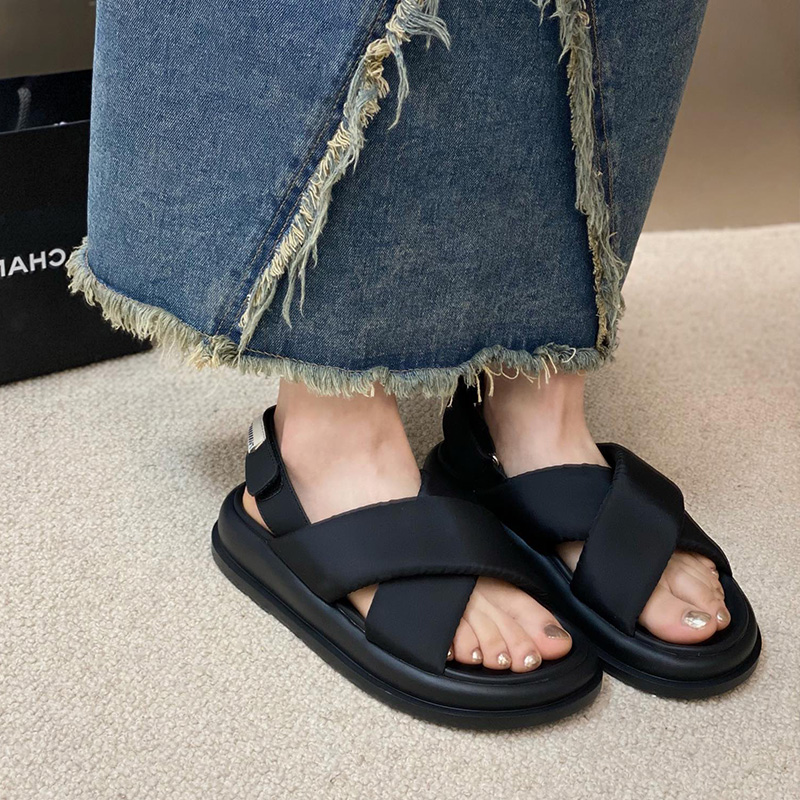 厚底交叉带凉鞋女夏外穿2025新款休闲百搭露趾魔术贴软底罗马鞋潮-图1