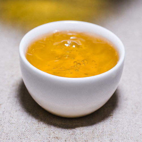 不是冰岛昔归老班章长生普洱茶生茶小龙珠球形沱粒装茶叶500g桶装 - 图1