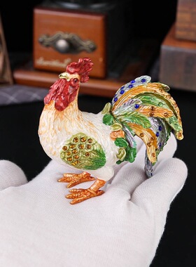 珐琅彩生肖小公鸡合金镶钻首饰盒