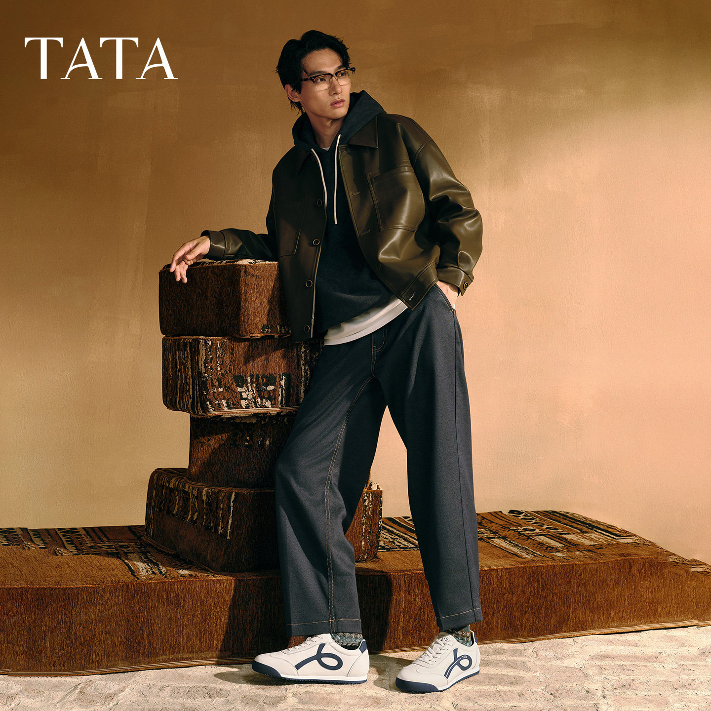 TATA他她男鞋德训阿甘舒适休闲运动鞋爸爸鞋2025年秋新款,淘宝优惠券,粉丝福利购,淘宝优惠卷