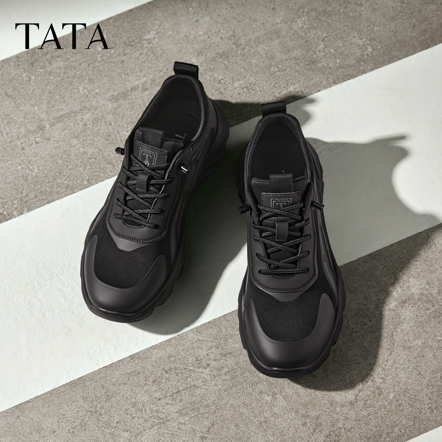 TATA他她男鞋舒适旅游休闲鞋户外运动鞋爸爸鞋2025年秋新PGC01CM5,淘宝优惠券,粉丝福利购,淘宝优惠卷
