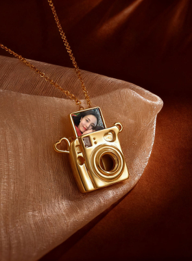 来图定制鬼灭之刃罗小黑周边卡通形象项链锁骨链饰品创意生日礼物