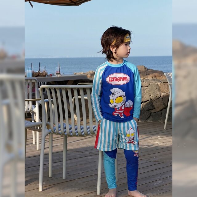 ຊຸດລອຍນ້ໍາເດັກນ້ອຍ Ultraman ຊຸດລອຍນ້ໍາແບບຫນຶ່ງຂອງເດັກນ້ອຍໃນລະດູຮ້ອນເດັກນ້ອຍຜູ້ຊາຍປົກປ້ອງແສງແດດໄວແຫ້ງໄວຊຸດລອຍນ້ໍາແຂນຍາວສາມຊຸດ