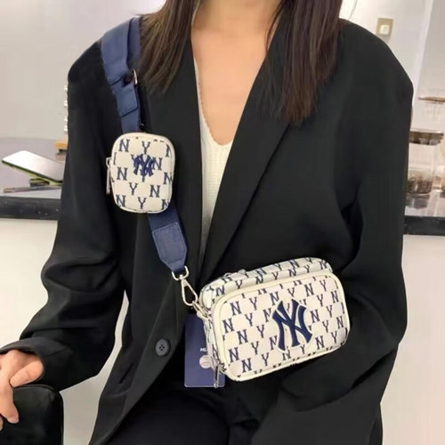 【自营】MLB单肩包男包女包运动休闲包背包NY老花斜挎包3ACRS012N - 图2