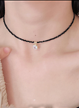 黑色水晶洋气百搭锁骨链