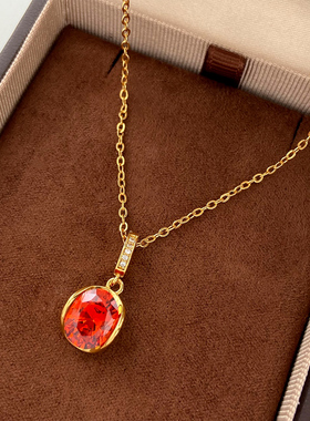 橘红色椭圆水滴吊坠项链