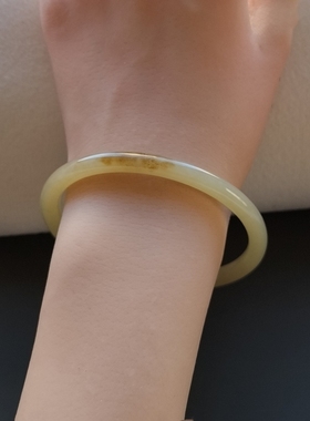 61-65圈口和田玉叮当镯细条手镯