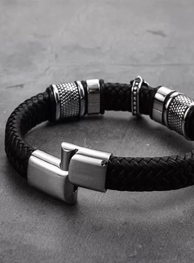 欧美黑武士男士皮手绳潮人朋克重金属十字编织高级时尚个性手链